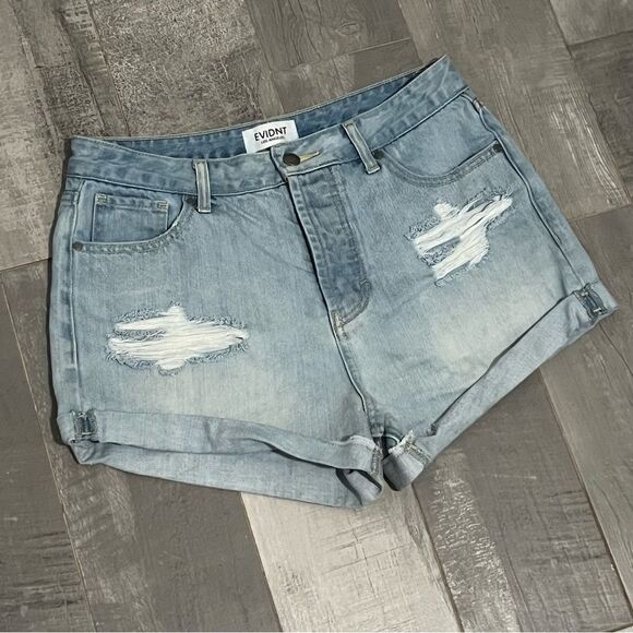NWOT EVIDNT Los Angeles Light Wash Cotton Distressed Denim Jean Cuff Shorts 27 - Picture 3 of 10